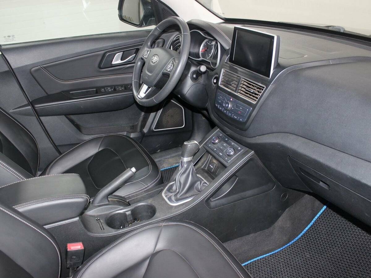 FAW Besturn X40, 2019 Фото №13