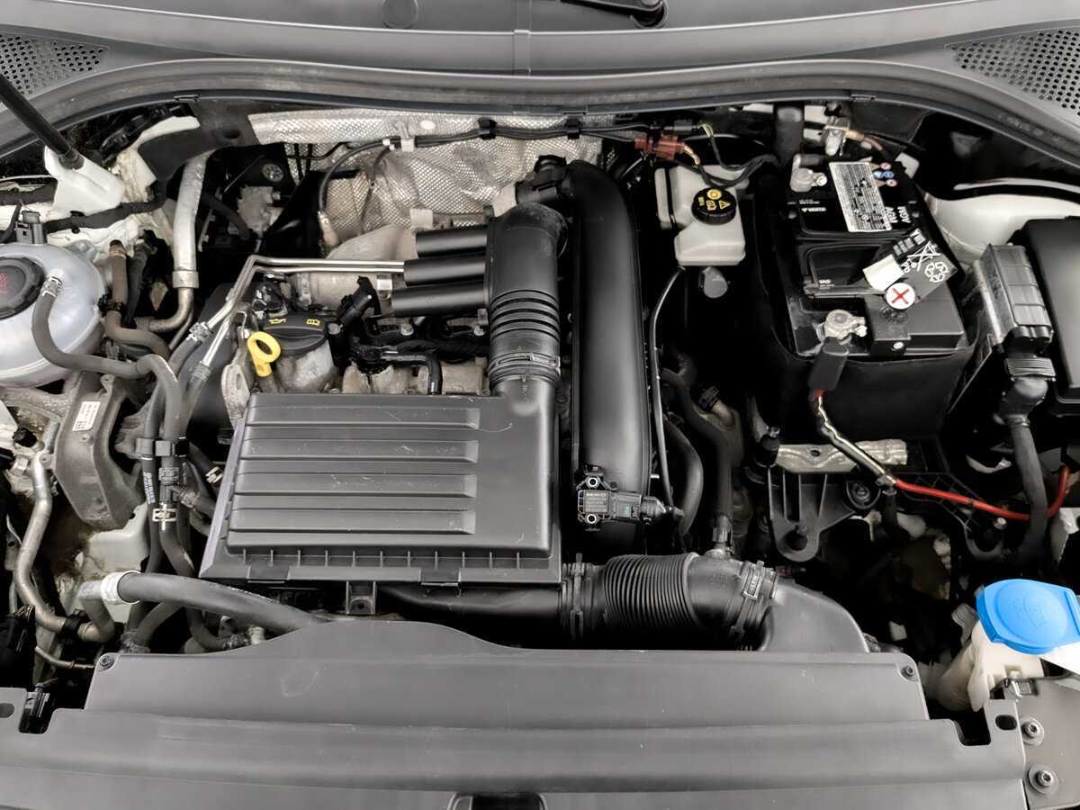 Volkswagen Tiguan, 2021 Фото №9