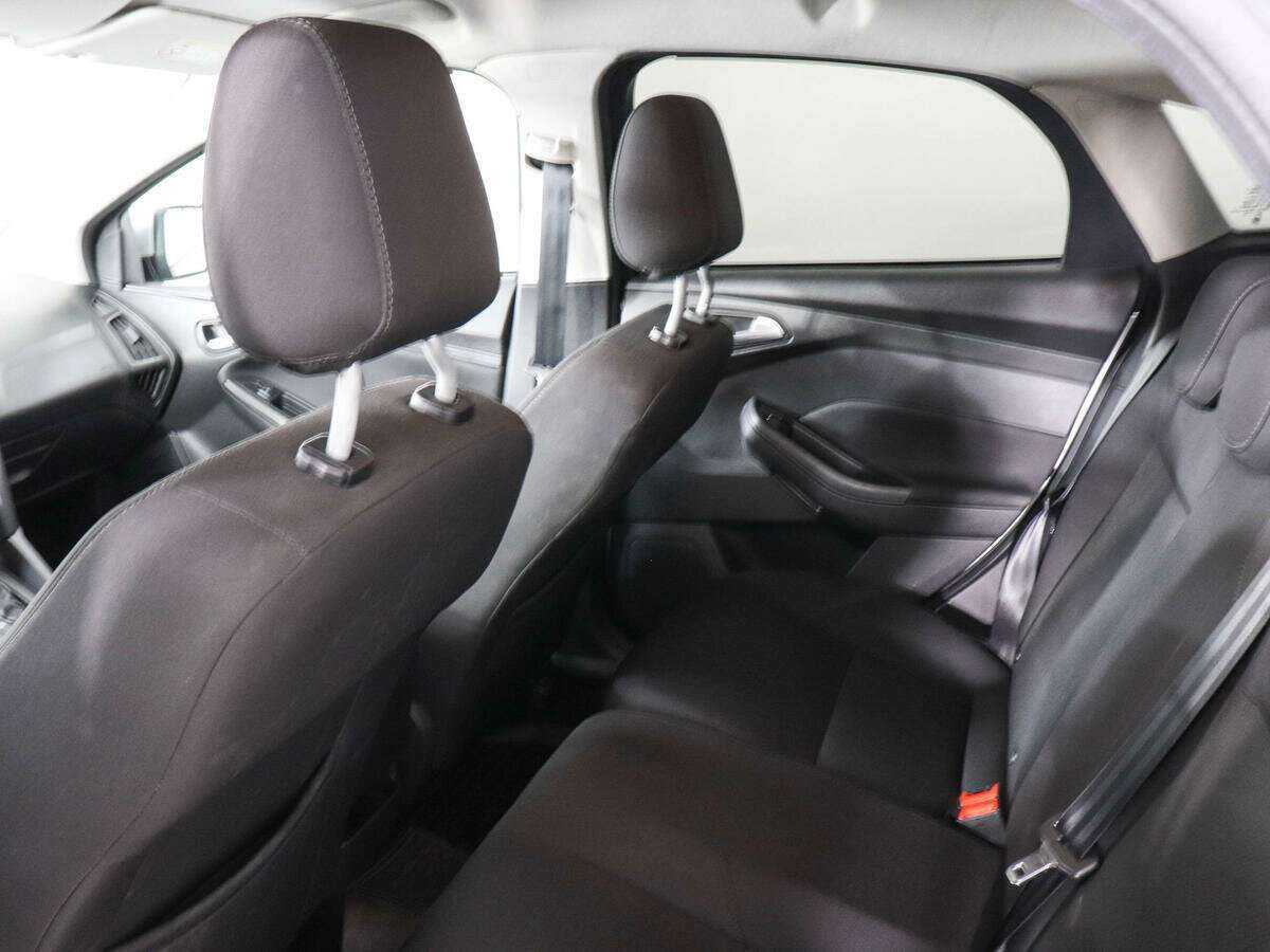 Ford Focus, 2018 Фото №11