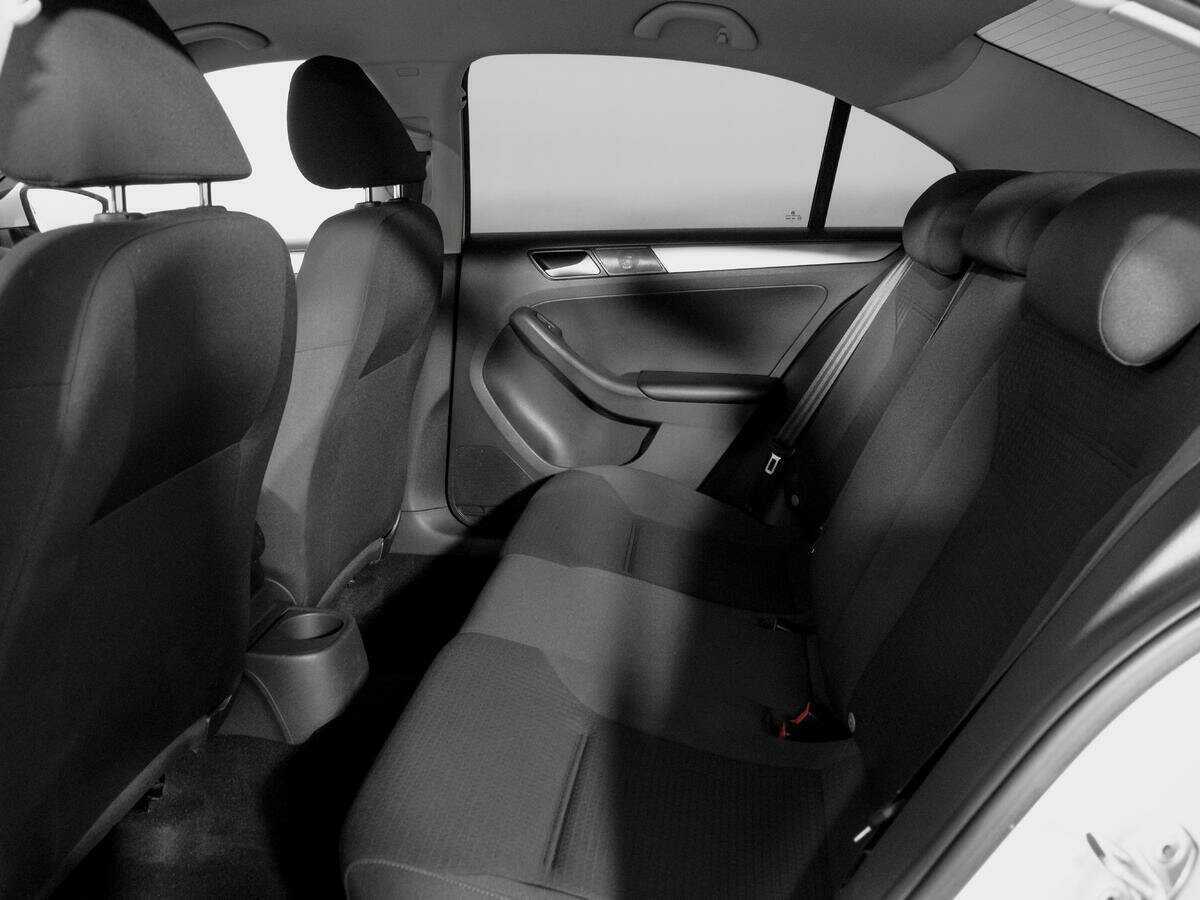 Volkswagen Jetta, 2016 Фото №10