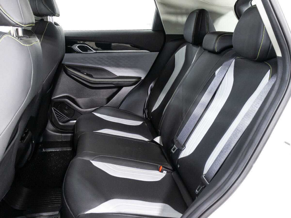 Geely Coolray (Binyue Cool), 2023 Фото №10