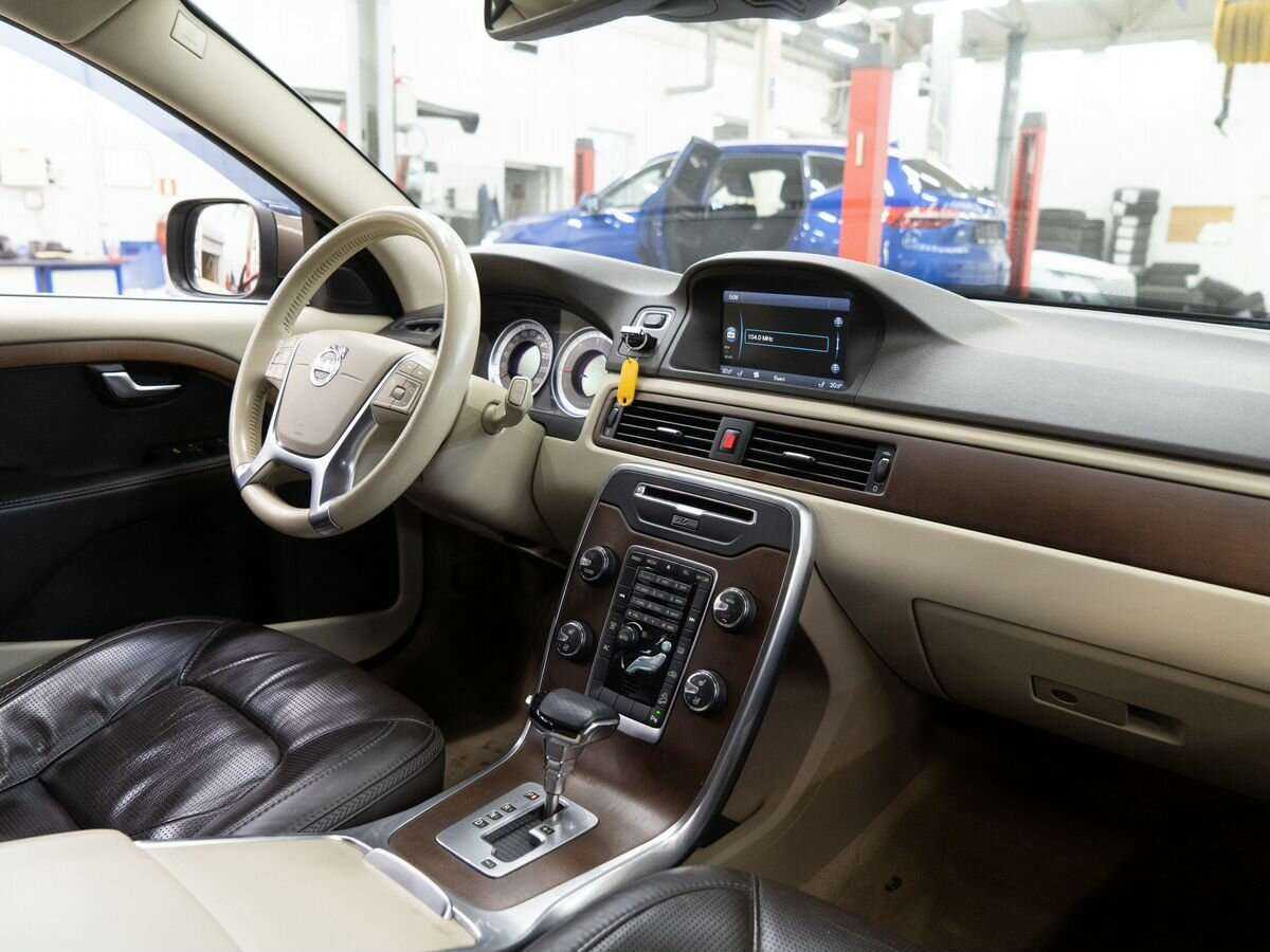 Volvo XC70, 2012 Фото №18