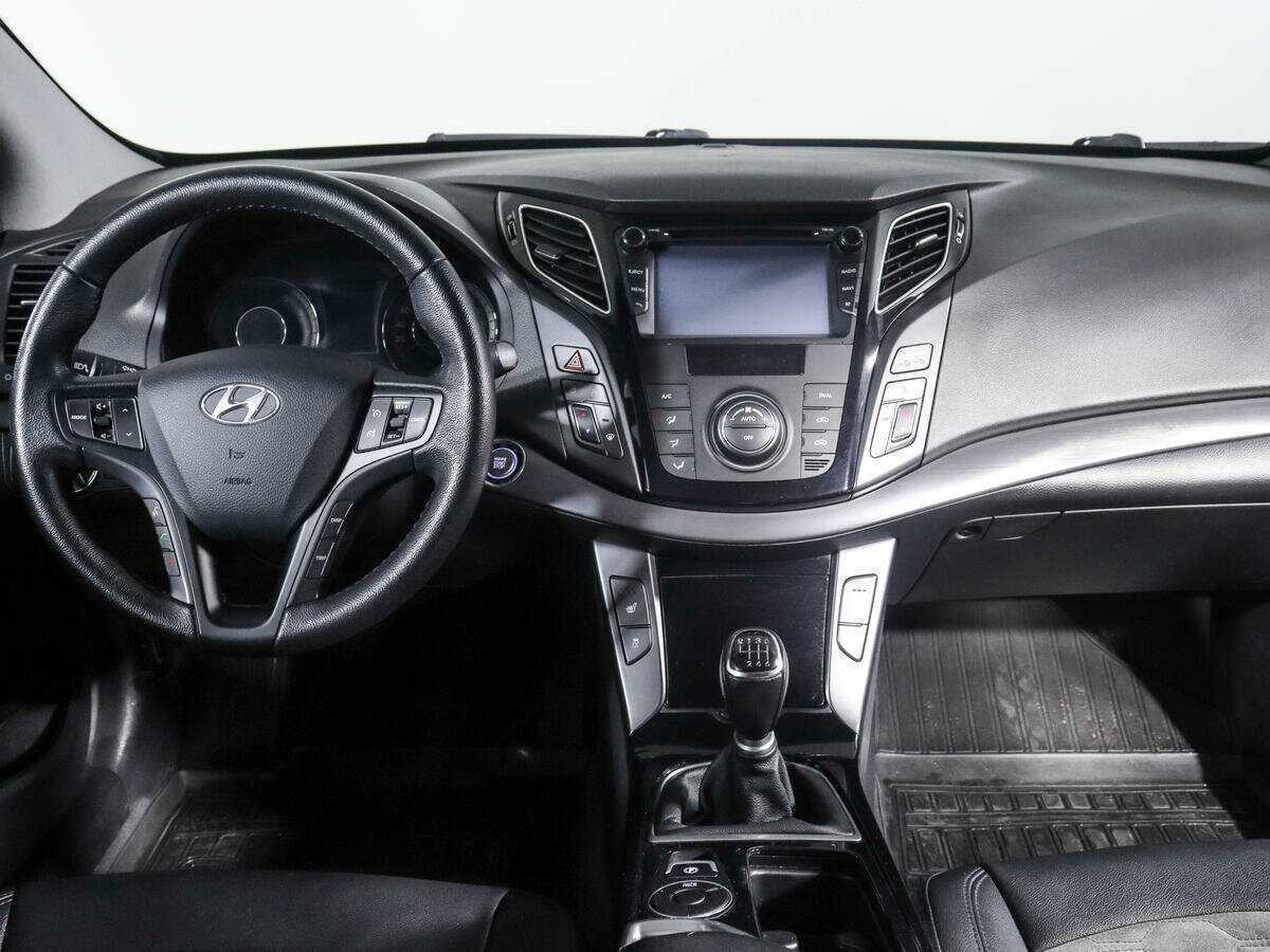 Hyundai i40, 2013 Фото №12
