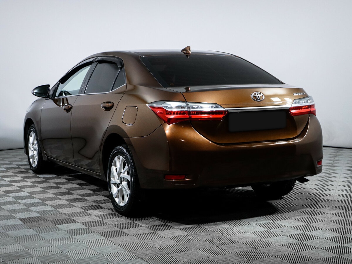 Toyota Corolla XI (E160, E170, E180) Рестайлинг 1, 2017 Фото №6