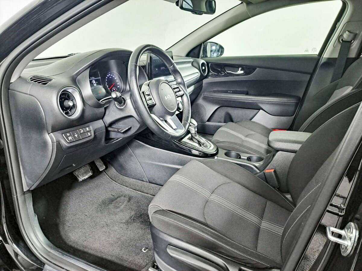 Kia Cerato, 2021 Фото №14