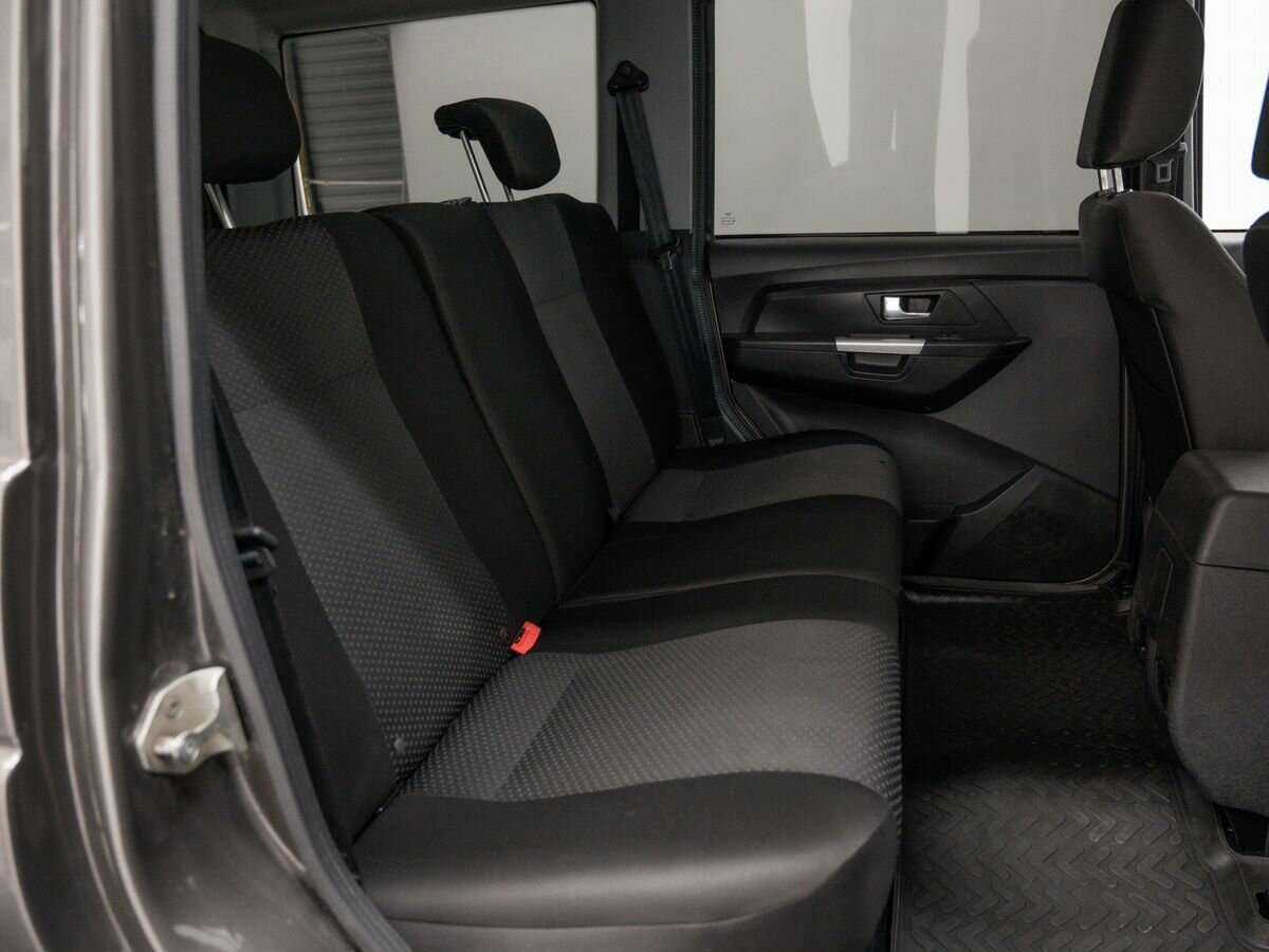 УАЗ Patriot, 2017 Фото №10