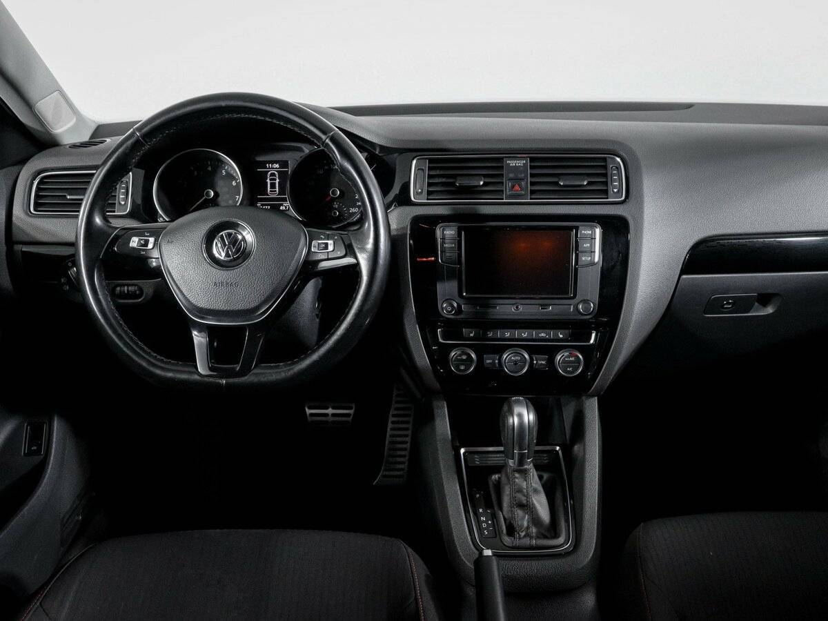 Volkswagen Jetta, 2017 Фото №12