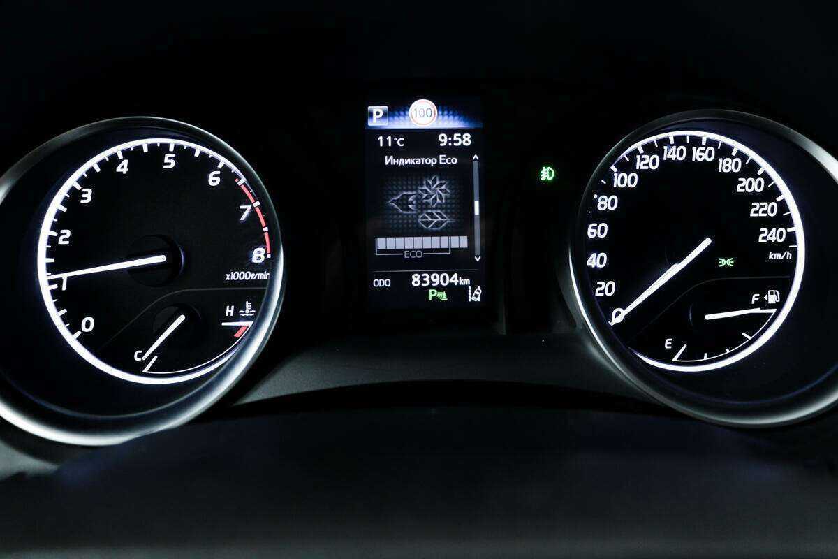 Toyota Camry, 2021 Фото №10