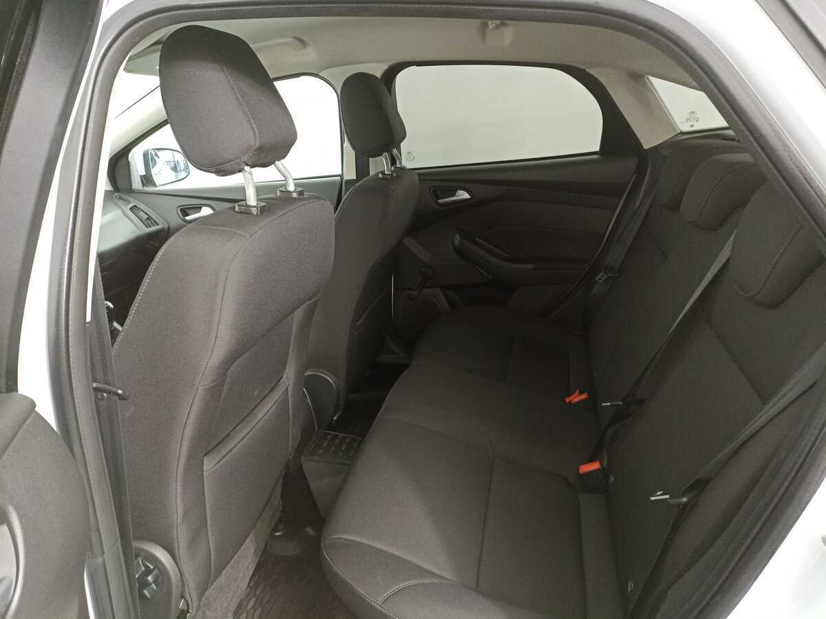 Ford Focus, 2018 Фото №11
