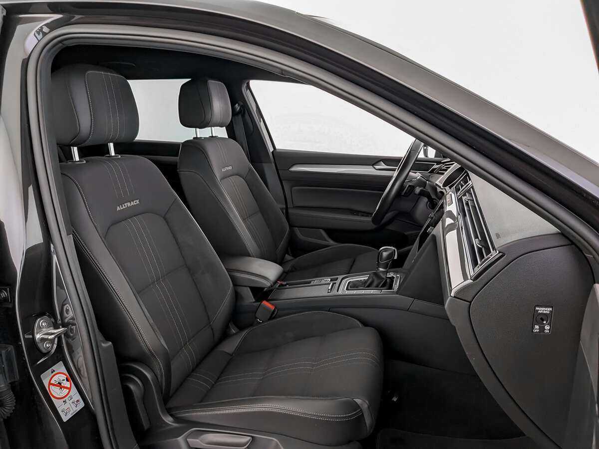 Volkswagen Passat Alltrack, 2018 Фото №25