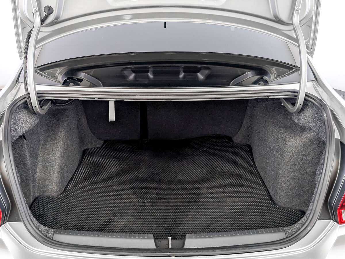 Volkswagen Polo, 2019 Фото №10