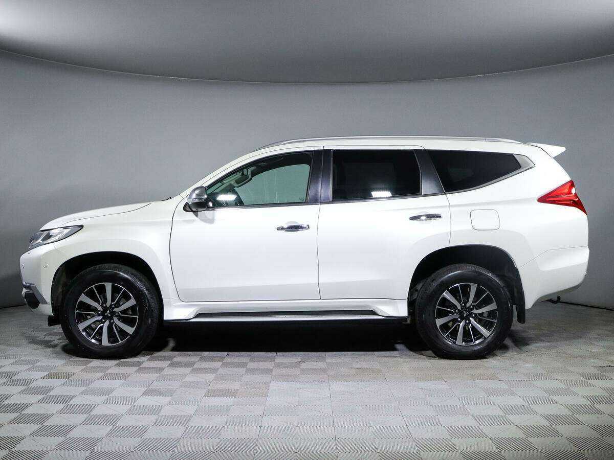 Mitsubishi Pajero Sport, 2018 Фото №5