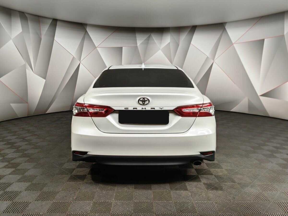 Toyota Camry, 2020 Фото №8