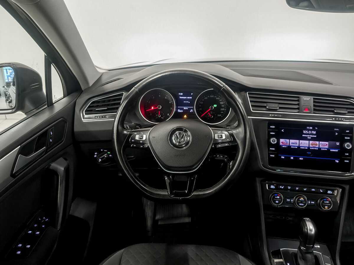 Volkswagen Tiguan, 2019 Фото №21