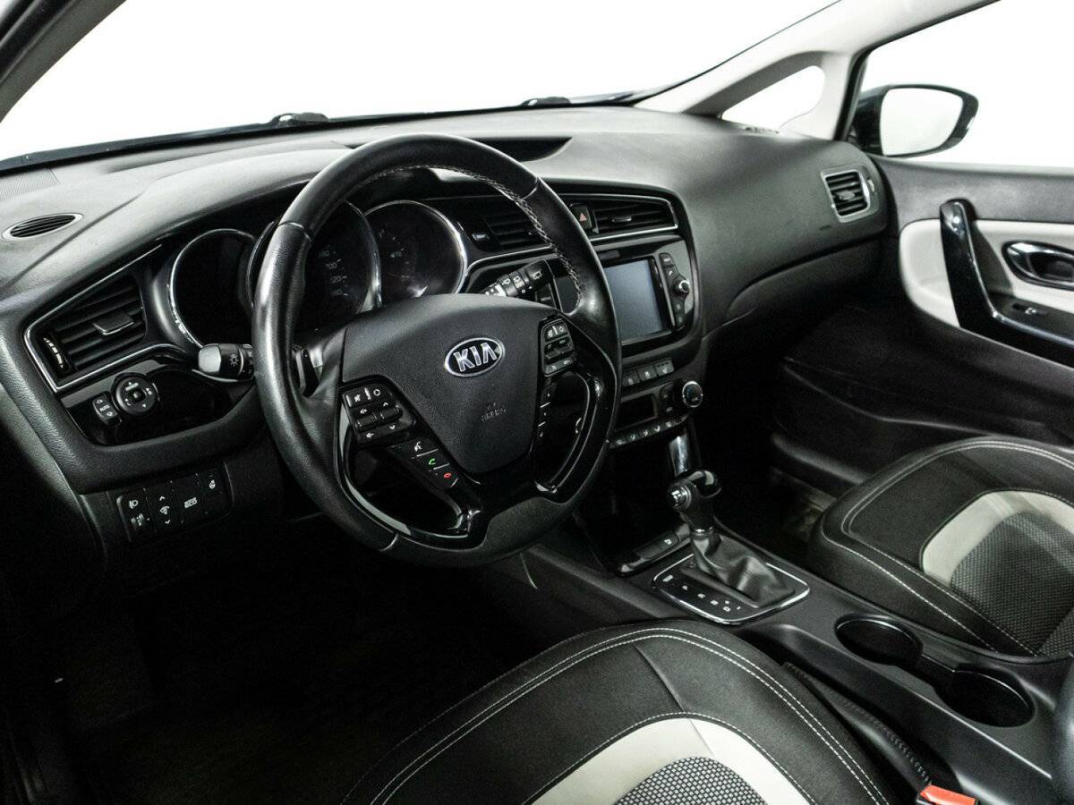 Kia Ceed, 2017 Фото №11