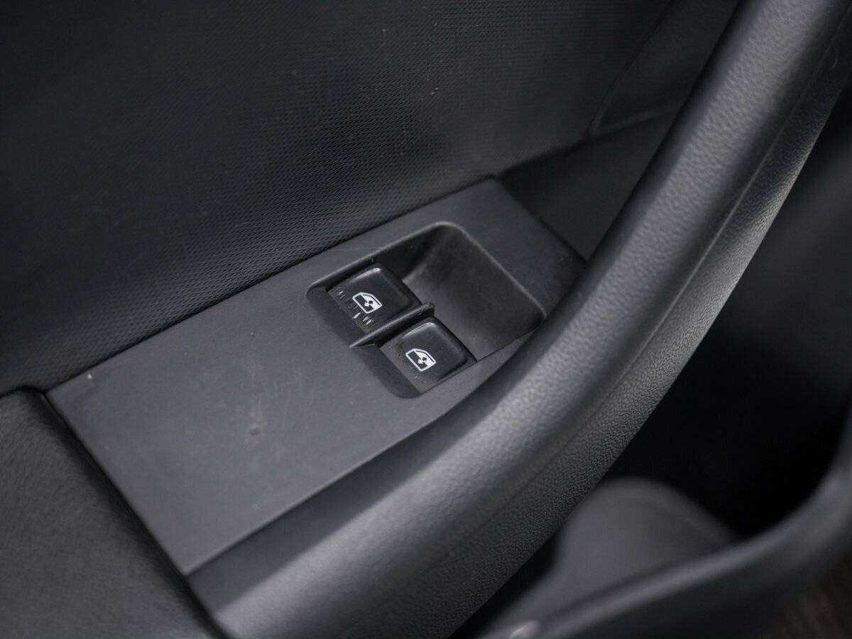 Skoda Rapid, 2017 Фото №19