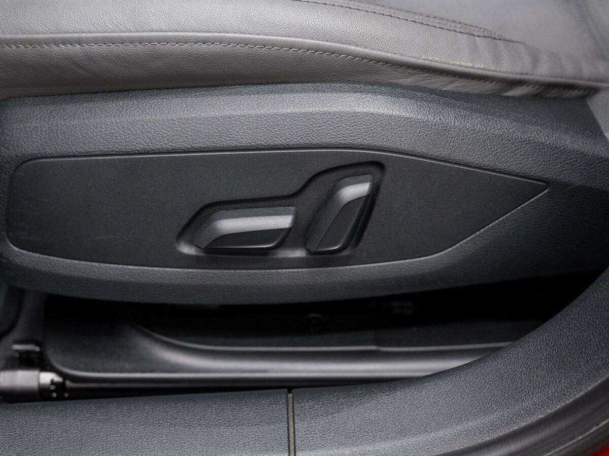 Audi A4, 2019 Фото №18