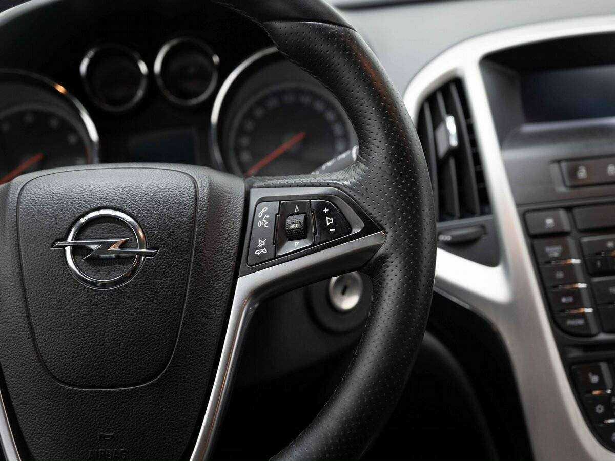 Opel Astra GTC, 2012 Фото №15