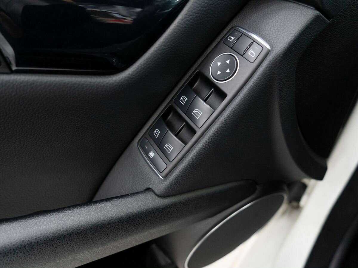 Mercedes-Benz C-Класс 180, 2012 Фото №14