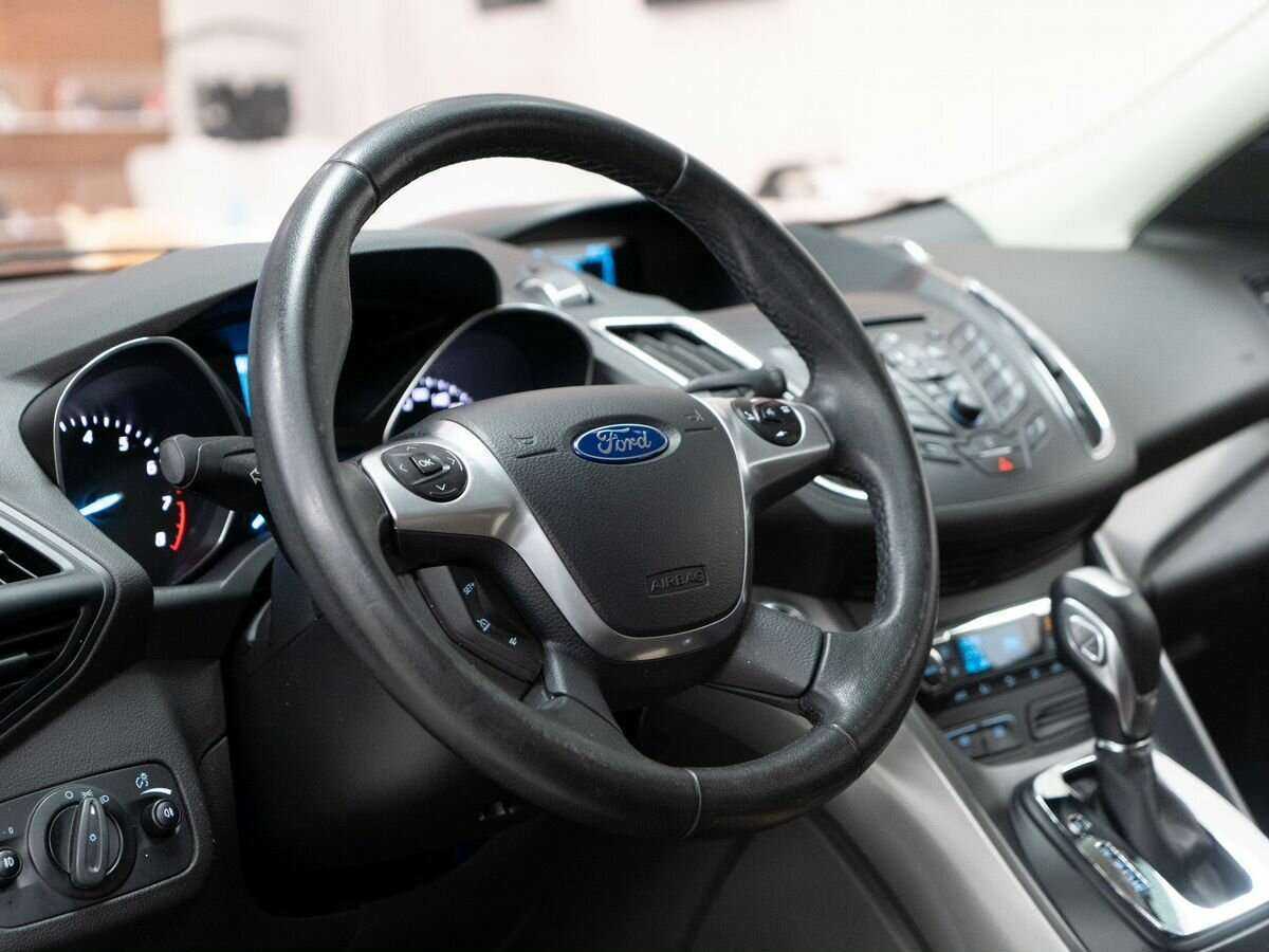 Ford Kuga, 2015 Фото №5