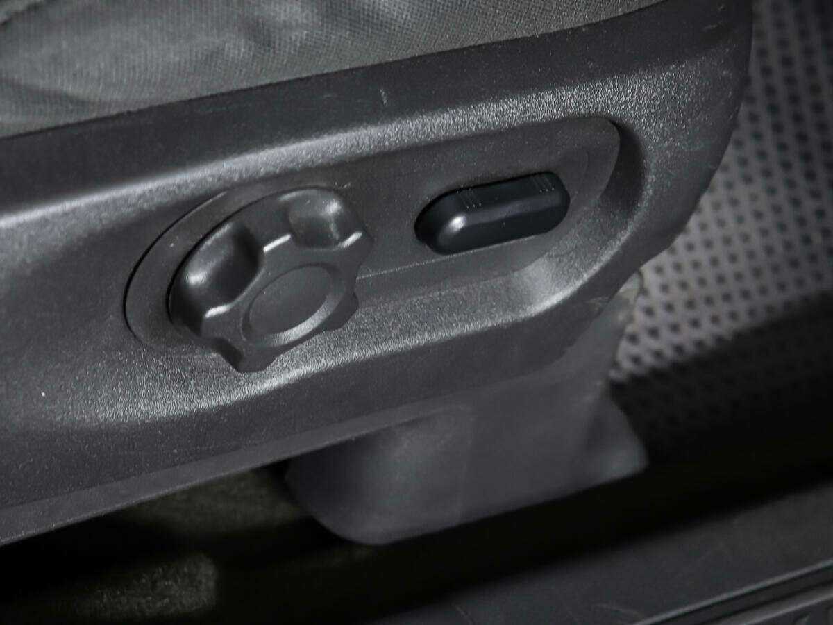 Ford Explorer, 2013 Фото №15