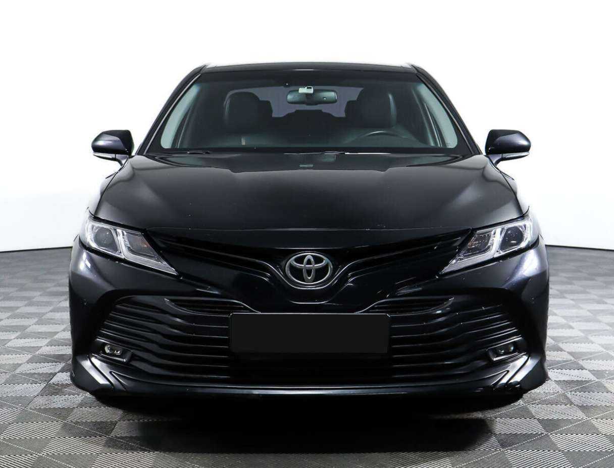 Toyota Camry, 2020 - 70 400 км. | Фото №2