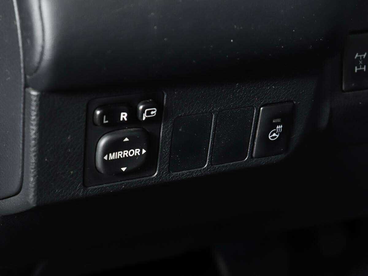 Toyota RAV4, 2019 Фото №17