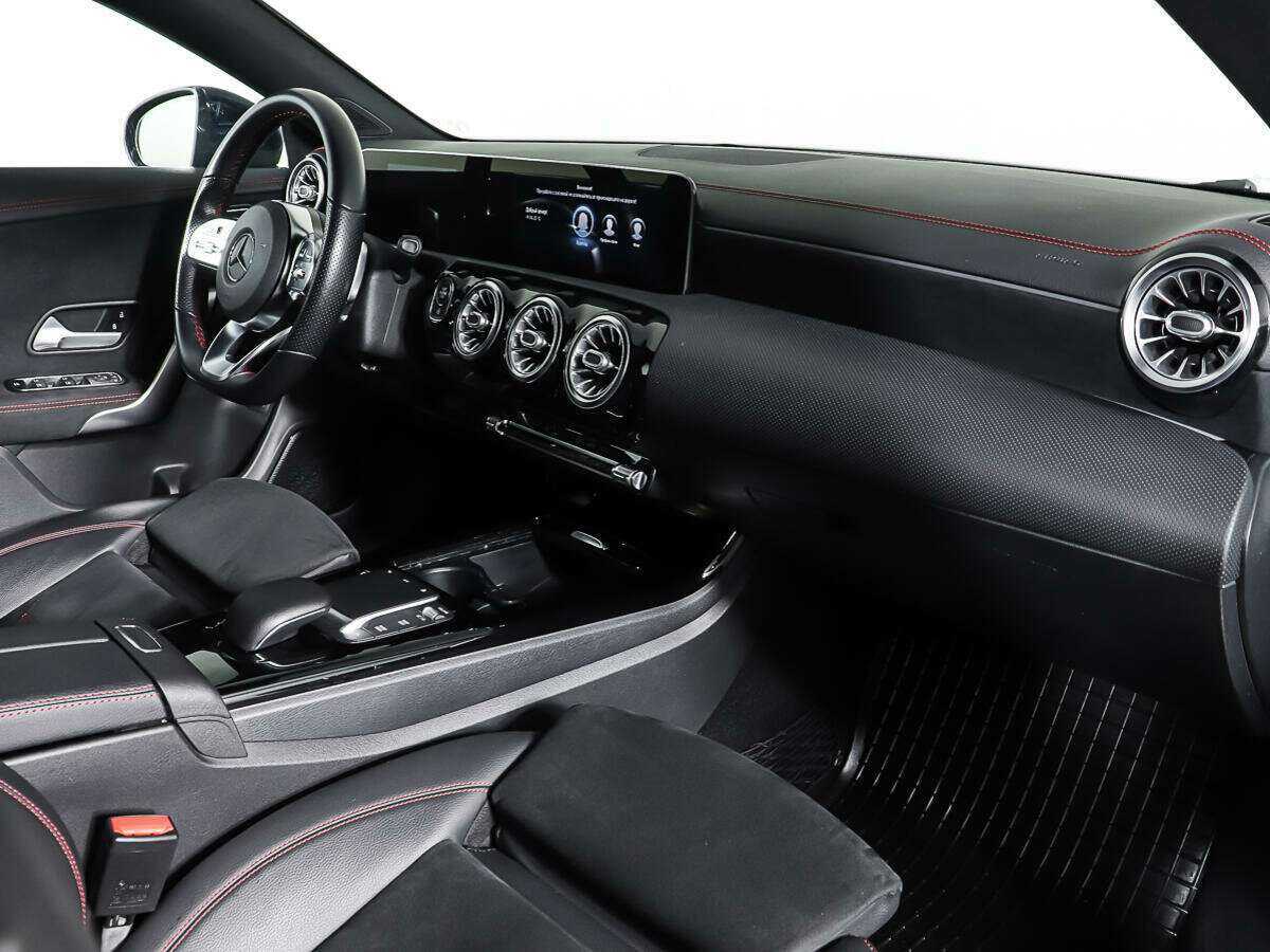 Mercedes-Benz CLA 200, 2020 Фото №9