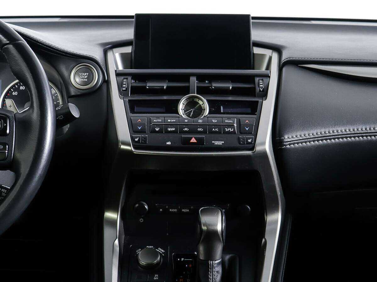 Lexus NX 200t, 2014 Фото №12