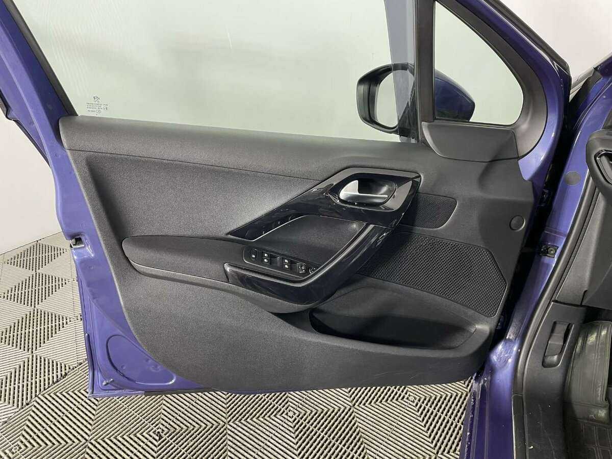 Peugeot 208, 2014 - 147 190 км. | Фото №8