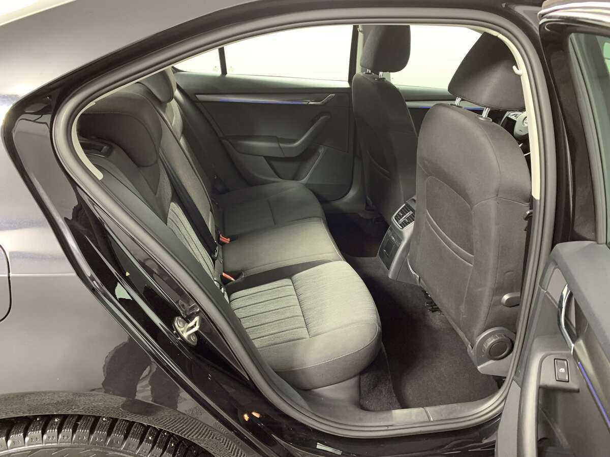 Skoda Octavia, 2018 Фото №13