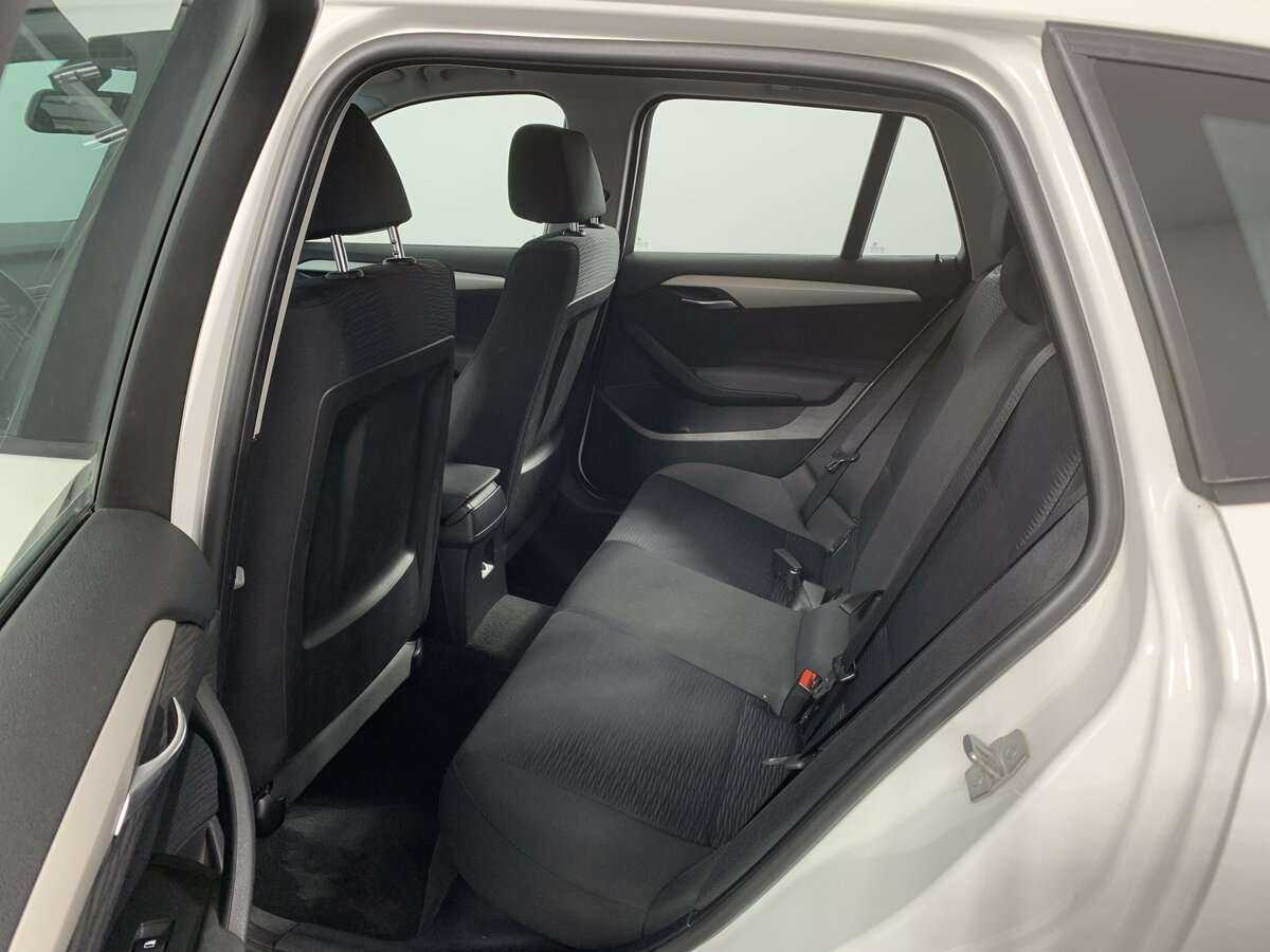 BMW X1 20i, 2013 Фото №8