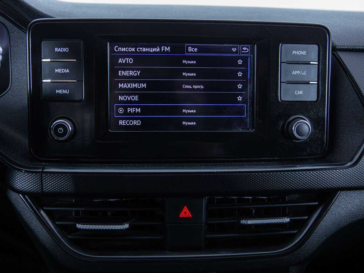 Volkswagen Polo, 2020 Фото №12