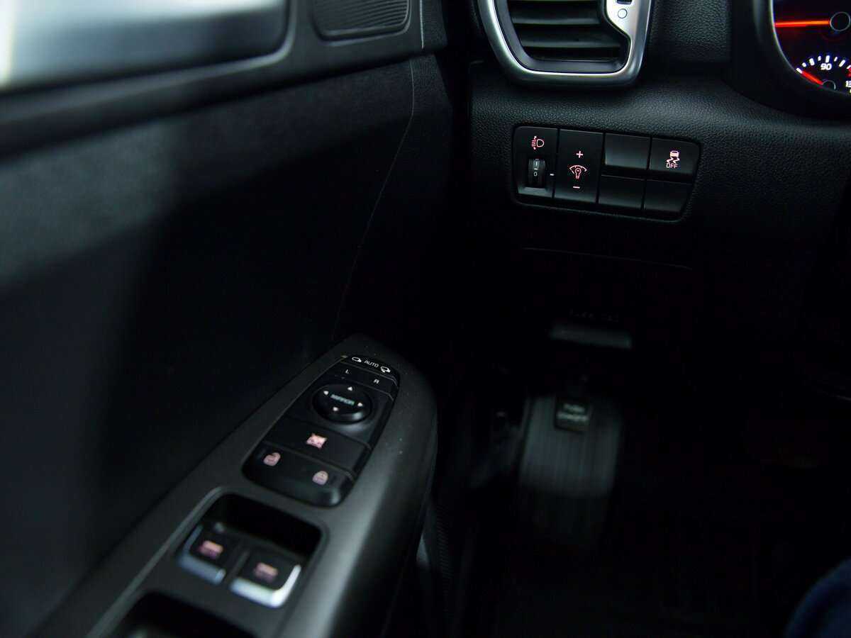 Kia Sportage, 2018 Фото №16