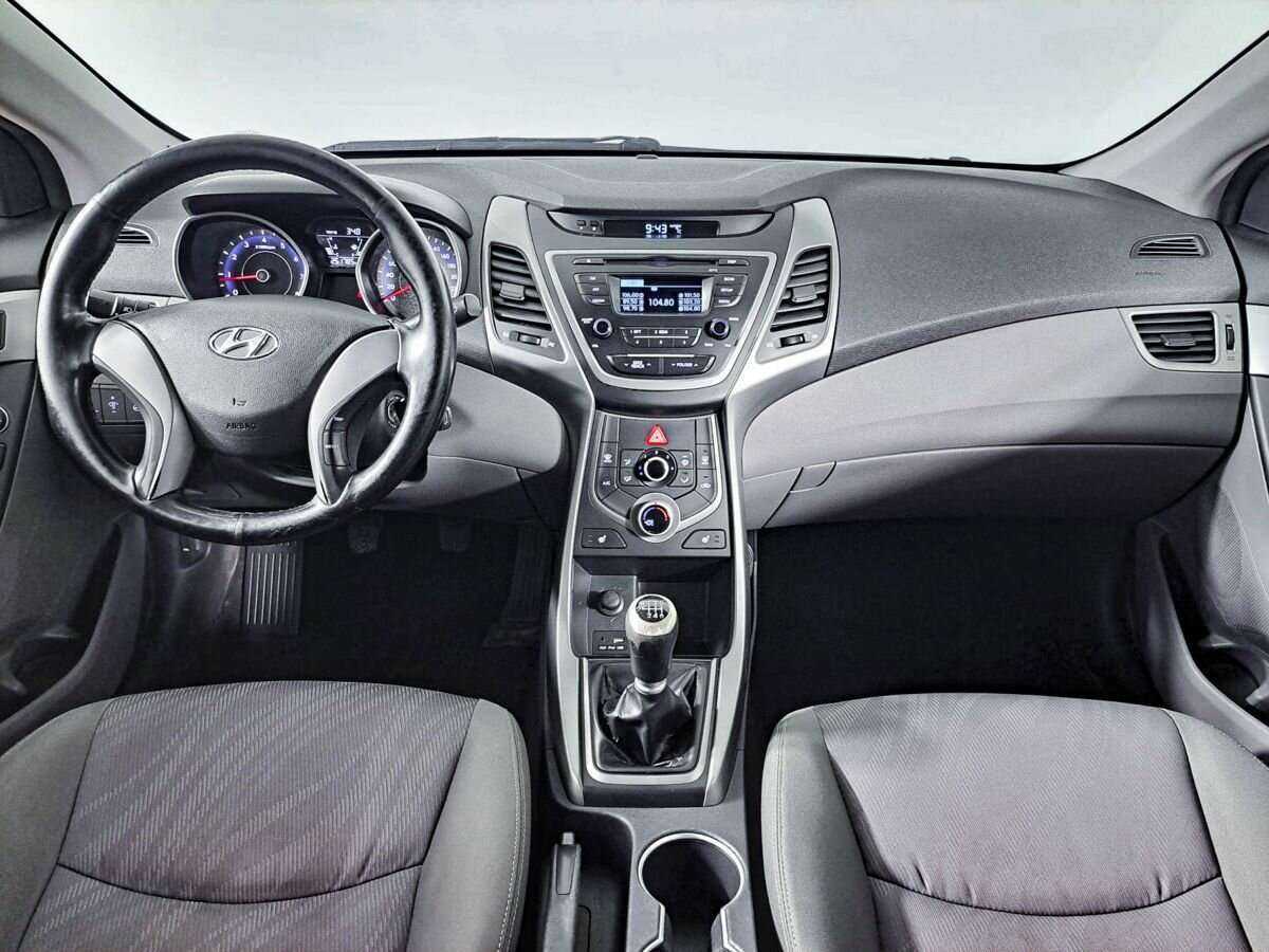 Hyundai Elantra, 2015 Фото №12