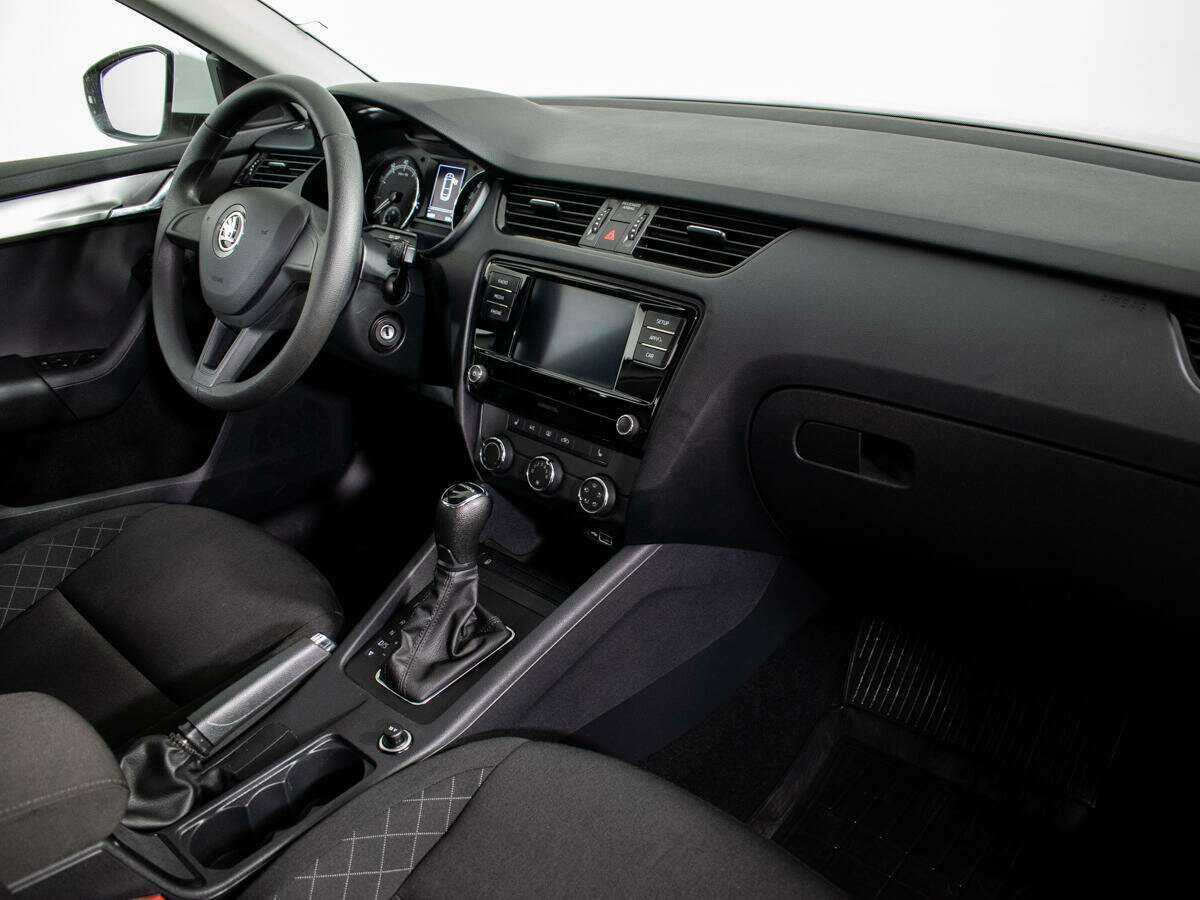 Skoda Octavia, 2020 Фото №6