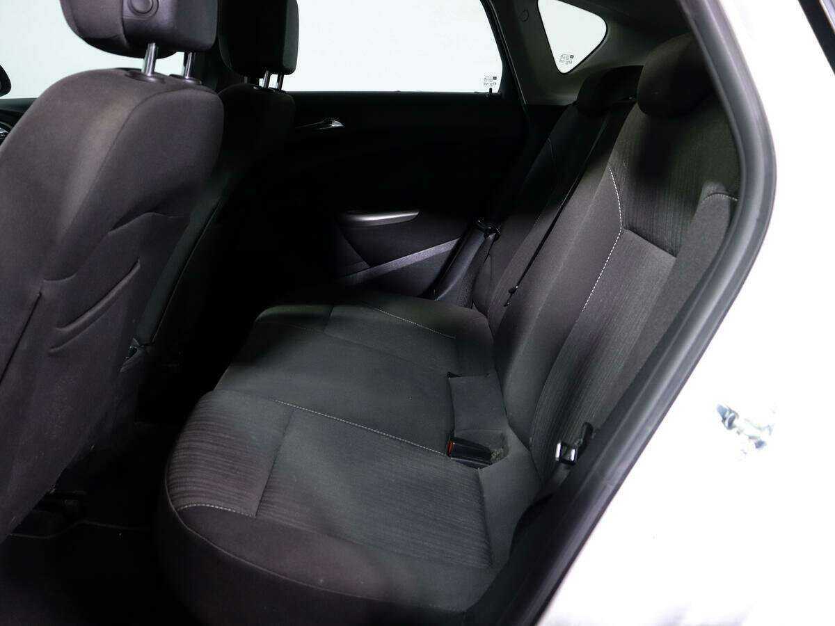 Opel Astra, 2012 Фото №8