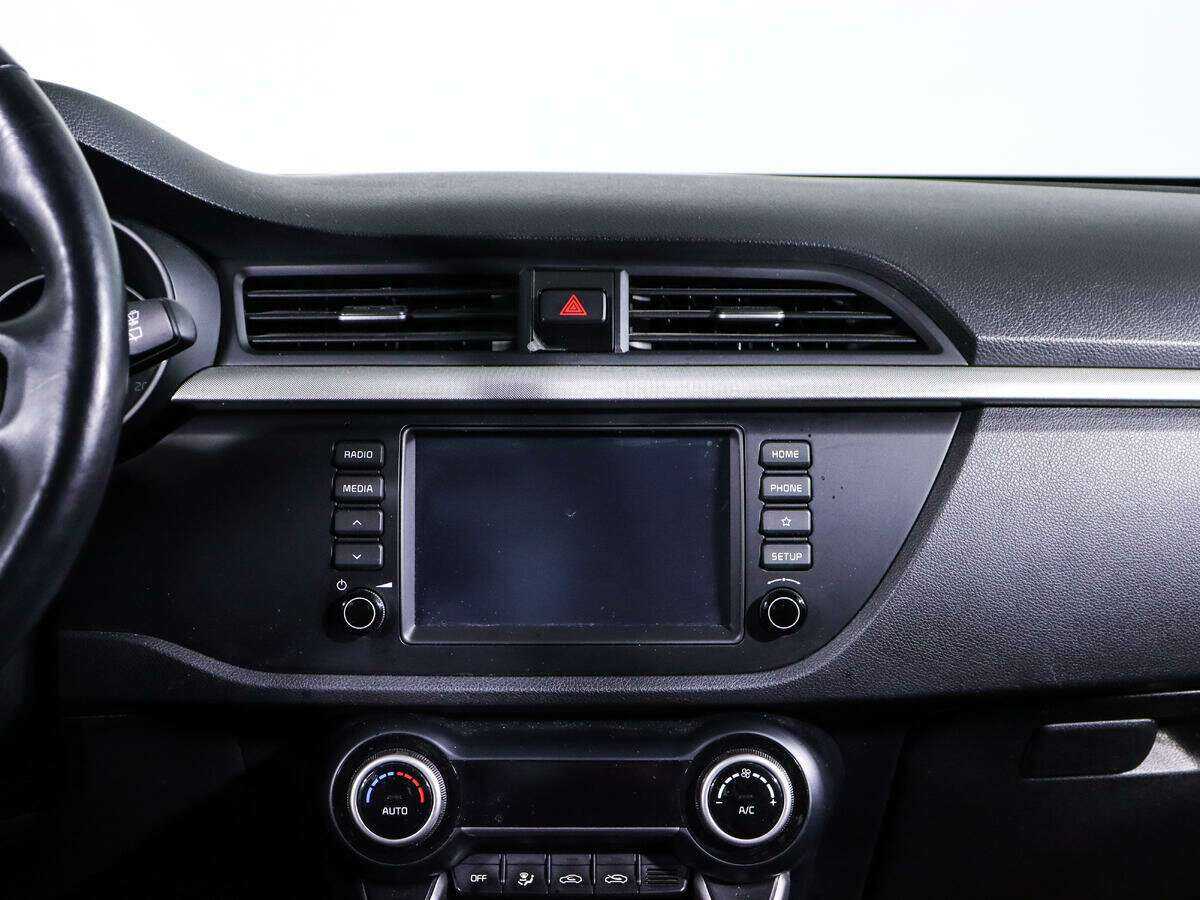 Kia Rio X-Line, 2018 Фото №13