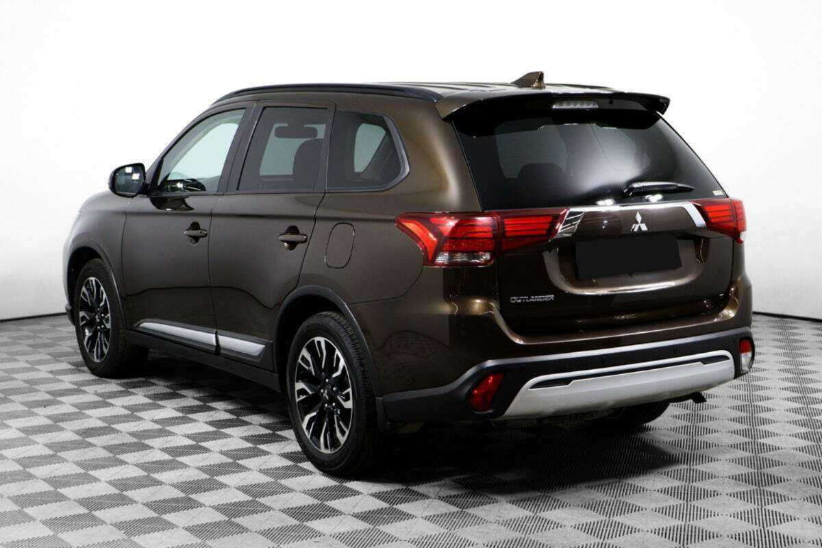Mitsubishi Outlander, 2022 - 30 001 км. | Фото №7
