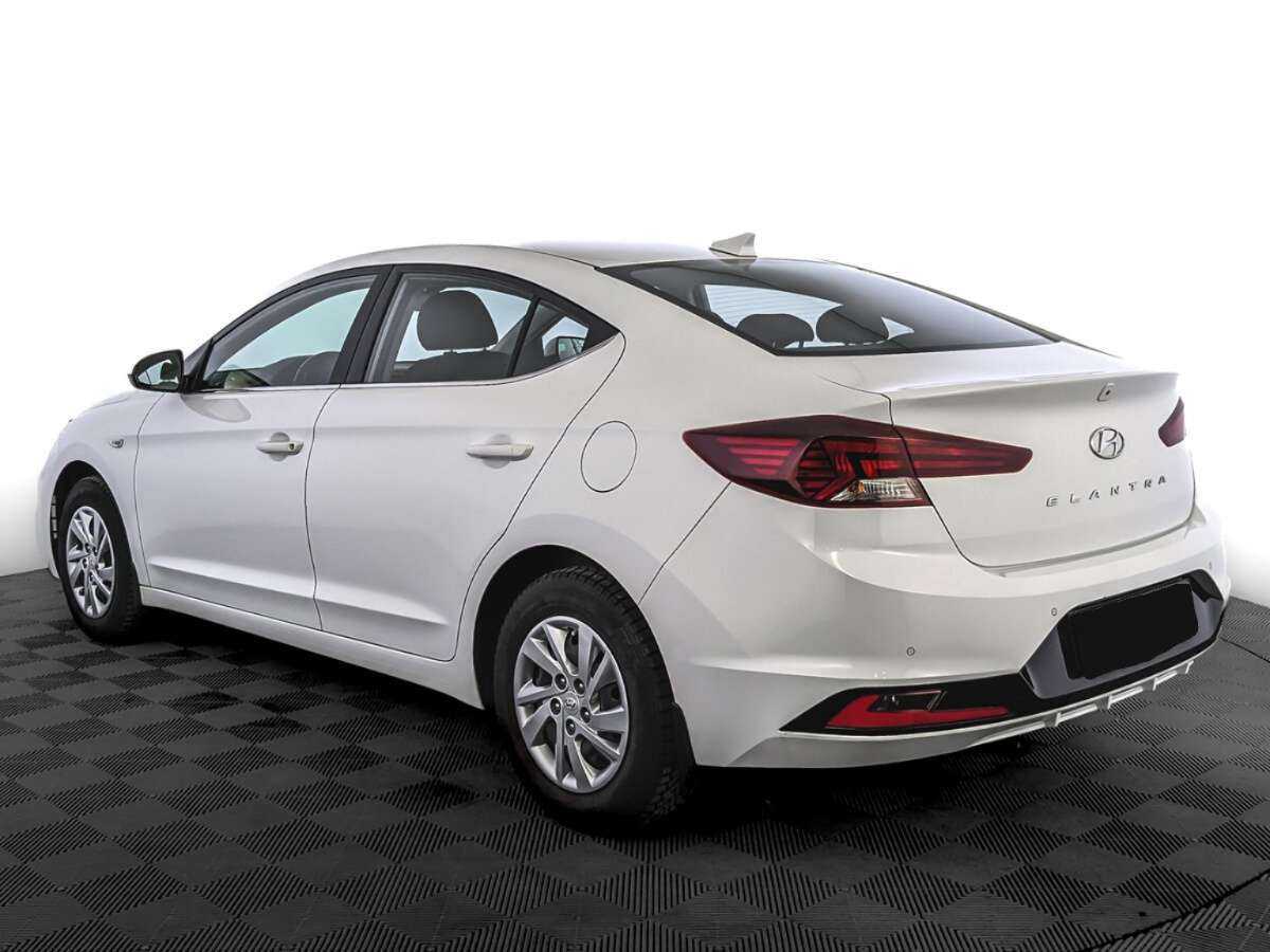 Hyundai Elantra, 2020 Фото №7