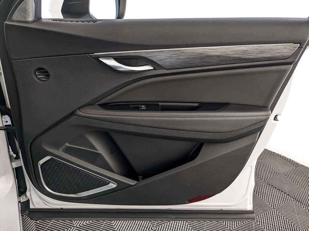 Geely Tugella, 2021 Фото №19