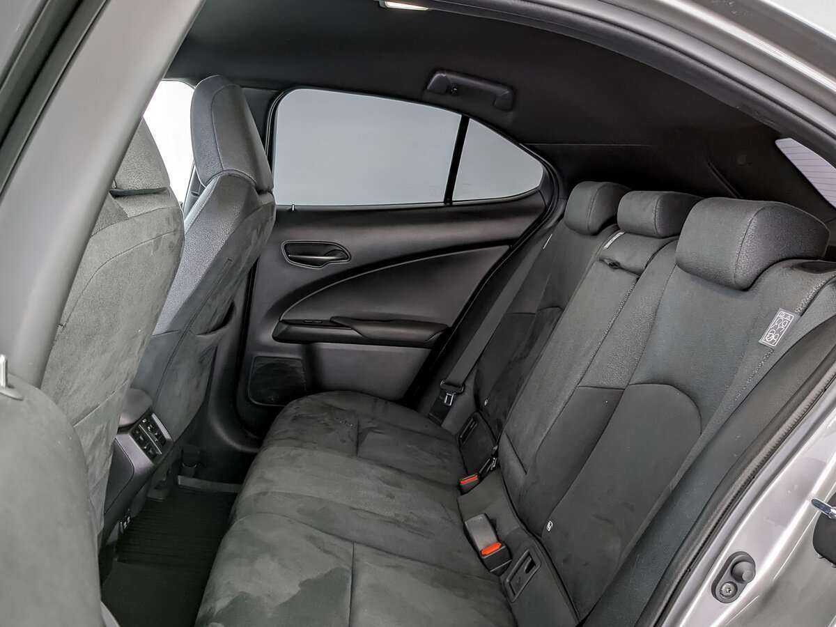 Lexus UX 200, 2020 Фото №10