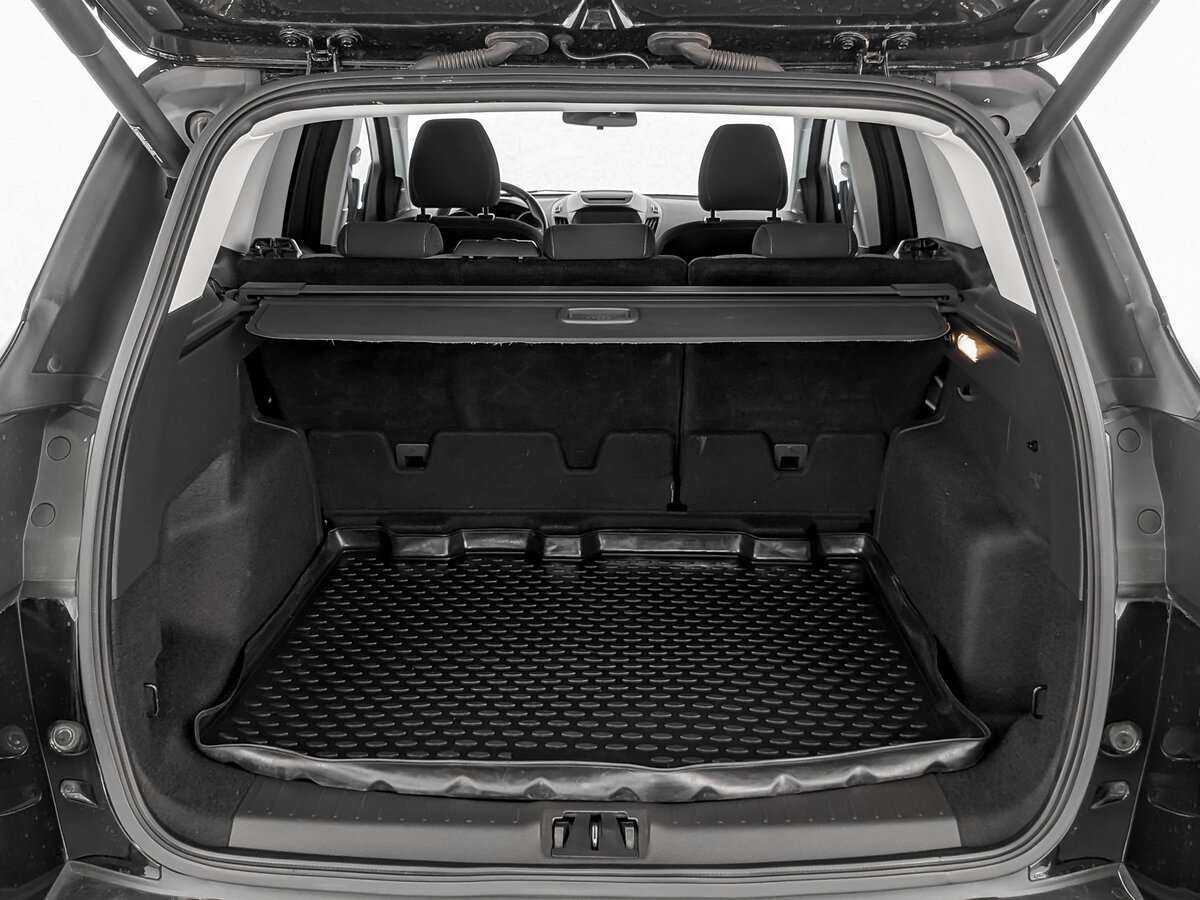 Ford Kuga, 2016 Фото №10