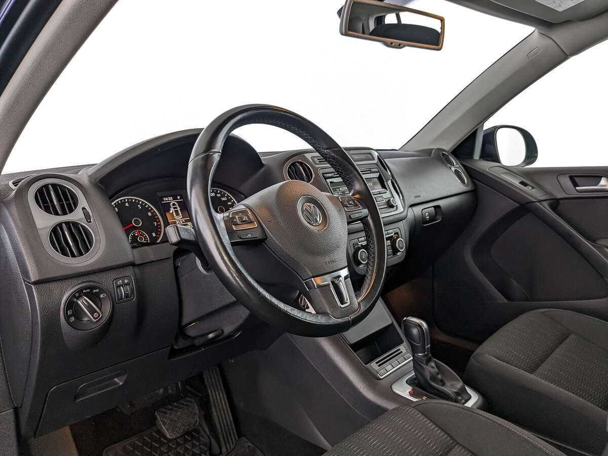 Volkswagen Tiguan, 2015 Фото №11