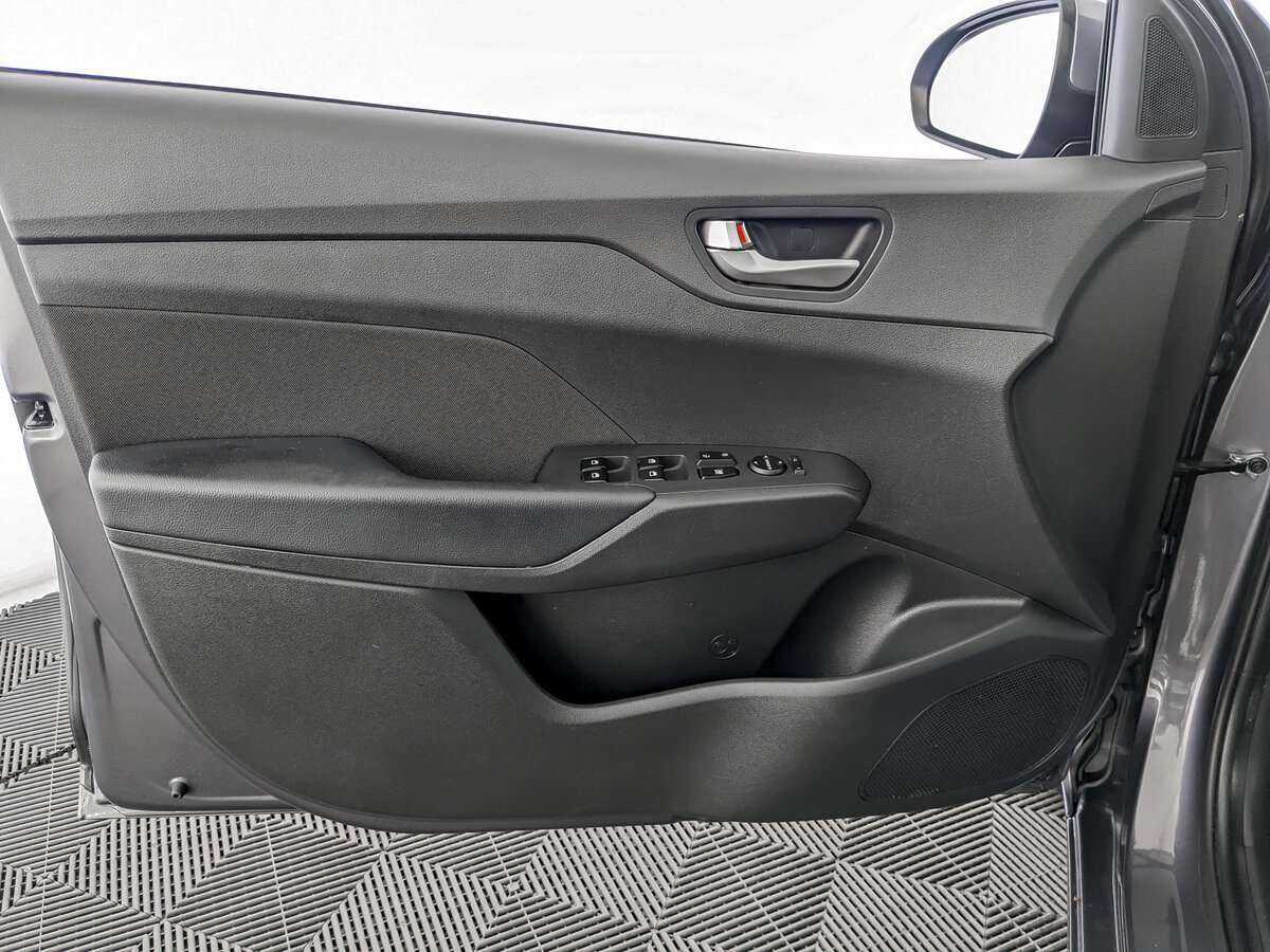 Hyundai Solaris, 2021 Фото №15