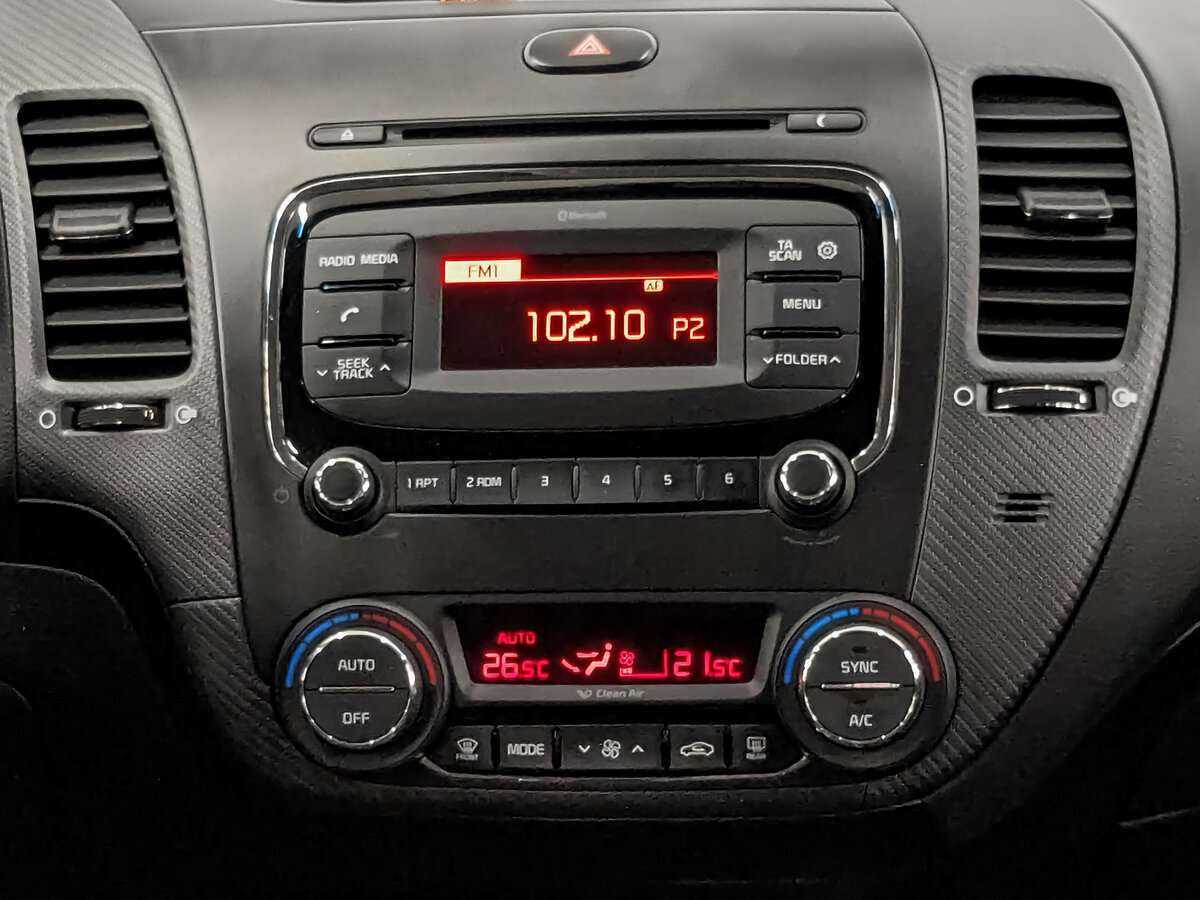 Kia Cerato, 2017 Фото №16