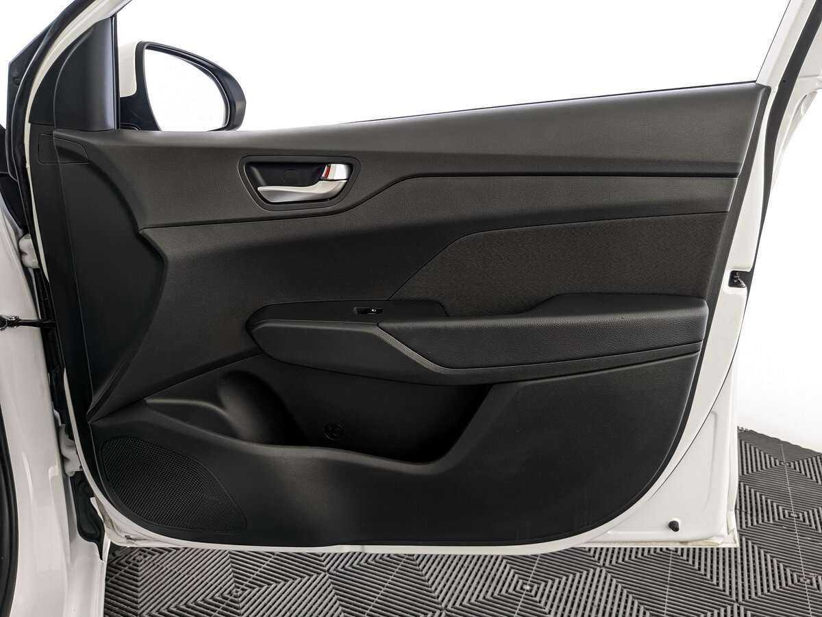 Hyundai Solaris, 2022 Фото №21