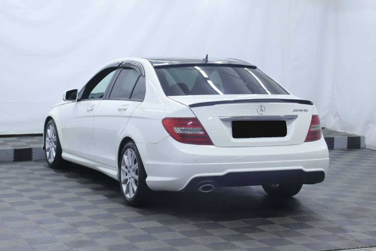 Mercedes-Benz C-Класс 180, 2014 - 121 500 км. | Фото №2