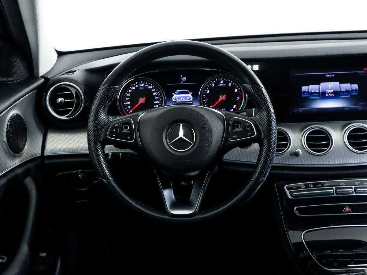 Mercedes-Benz E-Класс 200, 2016 Фото №12