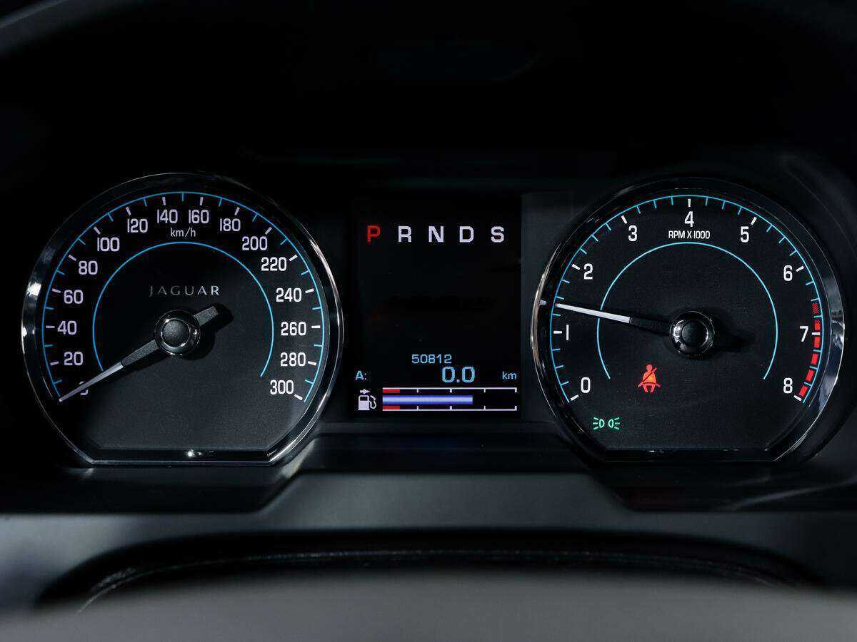 Jaguar XF, 2013 Фото №18